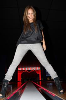 Kat DeLuna feet photo 8