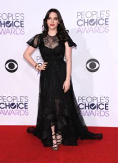 Kat Dennings feet photo thumbnail