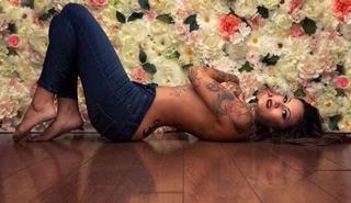 Kat Flores feet photo 18