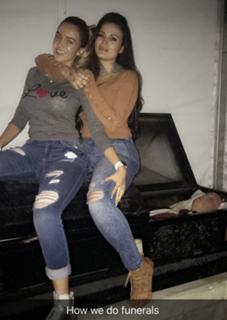 Kat Flores feet photo 9