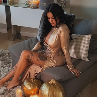 Kat Flores feet photo 2
