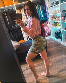 Kat Flores feet photo 15