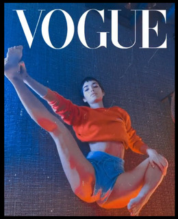 Kat Ginsburg feet photo thumbnail