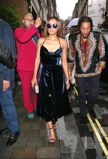 Kat Graham feet photo thumbnail