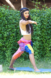 Kat Graham feet photo thumbnail