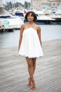 Kat Graham feet photo thumbnail
