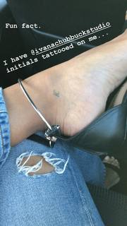 Kat Graham feet photo thumbnail