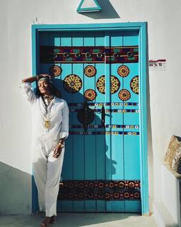 Kat Graham feet photo thumbnail