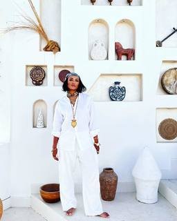 Kat Graham feet photo thumbnail