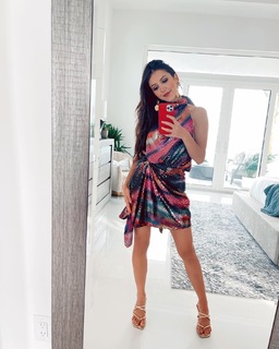 Kat Stickler feet photo thumbnail