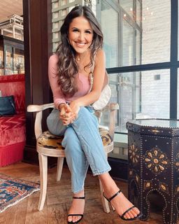 Kat Stickler feet photo thumbnail