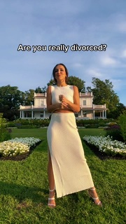 Kat Stickler feet photo thumbnail