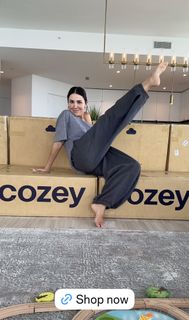 Kat Stickler feet photo thumbnail