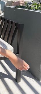 Kat Stickler feet photo thumbnail