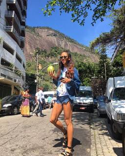 Katarina Johnson-Thompson feet photo 11