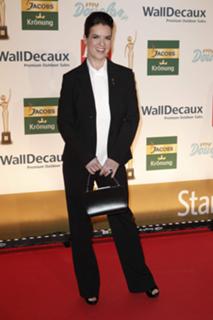 Katarina Witt feet photo thumbnail