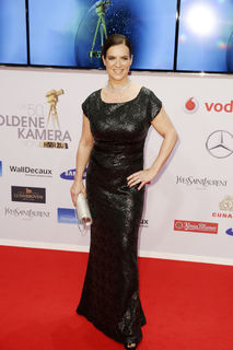 Katarina Witt feet photo thumbnail