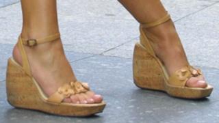 Katarzyna Bujakiewicz feet photo 16