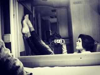 Katarzyna Cichopek feet photo thumbnail