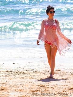 Katarzyna Cichopek feet photo thumbnail