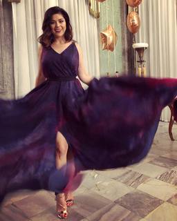 Katarzyna Cichopek feet photo thumbnail