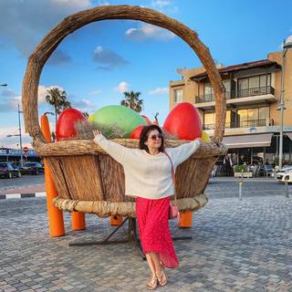 Katarzyna Cichopek feet photo thumbnail