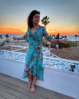 Katarzyna Cichopek feet photo thumbnail