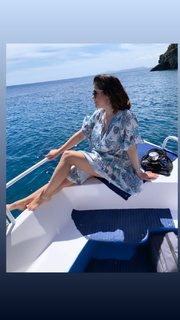 Katarzyna Cichopek feet photo thumbnail