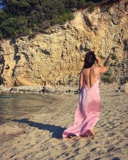 Katarzyna Cichopek feet photo thumbnail