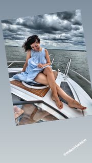 Katarzyna Cichopek feet photo thumbnail