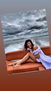 Katarzyna Cichopek feet photo thumbnail