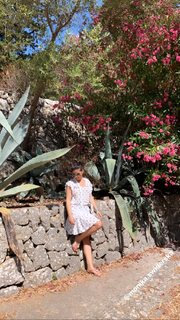 Katarzyna Cichopek feet photo thumbnail