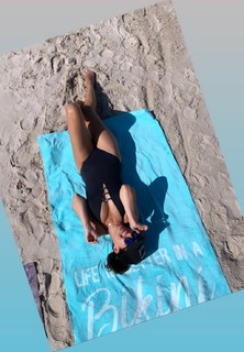 Katarzyna Cichopek feet photo thumbnail