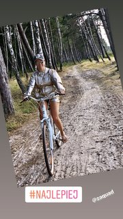 Katarzyna Cichopek feet photo thumbnail