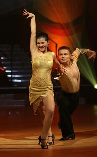 Katarzyna Cichopek feet photo thumbnail