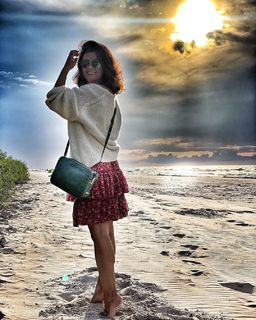 Katarzyna Cichopek feet photo thumbnail