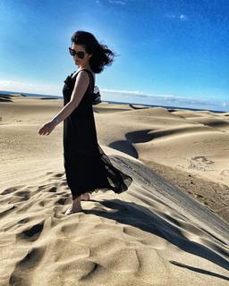 Katarzyna Cichopek feet photo thumbnail