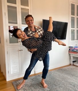 Katarzyna Cichopek feet photo thumbnail