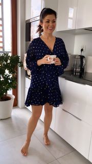 Katarzyna Cichopek feet photo thumbnail