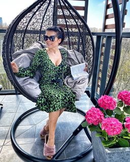 Katarzyna Cichopek feet photo thumbnail