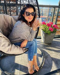 Katarzyna Cichopek feet photo thumbnail