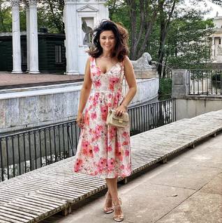 Katarzyna Cichopek feet photo thumbnail