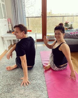 Katarzyna Cichopek feet photo thumbnail