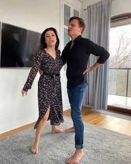 Katarzyna Cichopek feet photo thumbnail