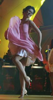 Katarzyna Cichopek feet photo thumbnail