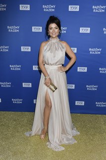 Katarzyna Cichopek feet photo thumbnail