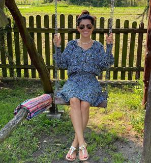 Katarzyna Cichopek feet photo thumbnail