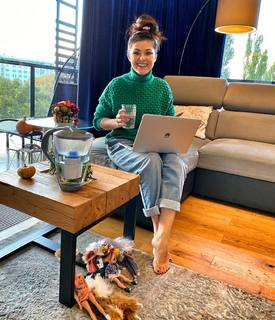 Katarzyna Cichopek feet photo thumbnail