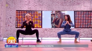 Katarzyna Cichopek feet photo thumbnail