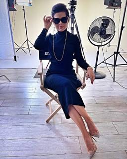 Katarzyna Cichopek feet photo thumbnail